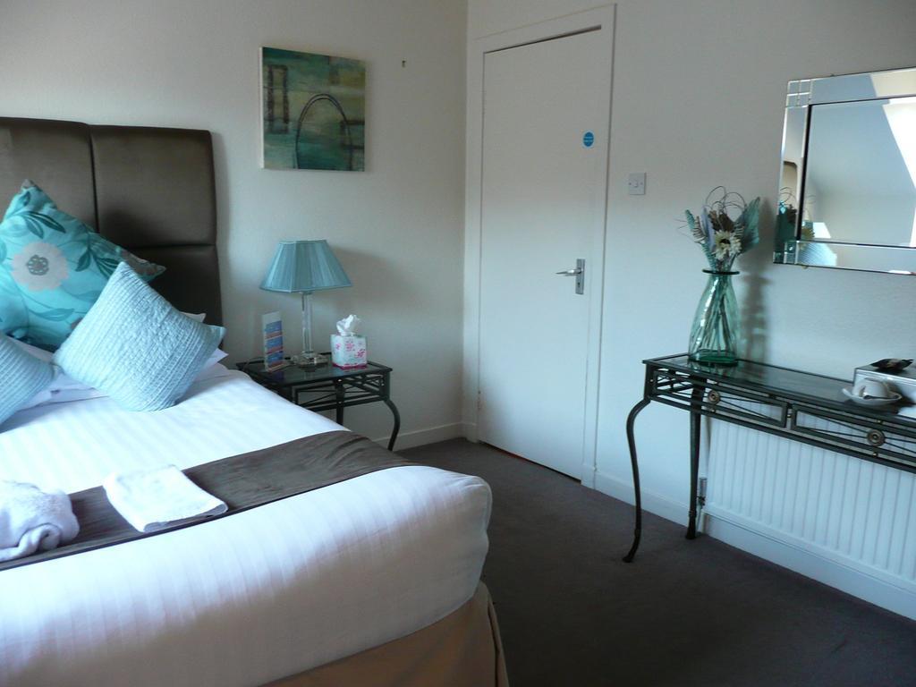 Rosemount Hotel Pitlochry Room photo